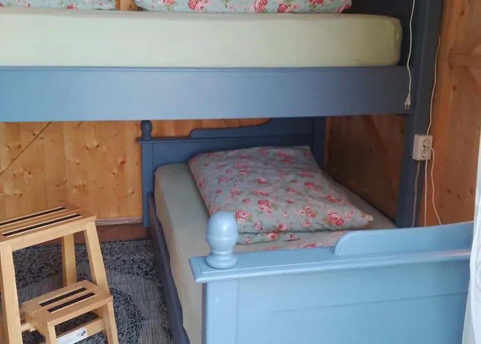 Huette Kroetenhof, Radfahrer Uebernachtung Οργανωμένο κάμπινγκ